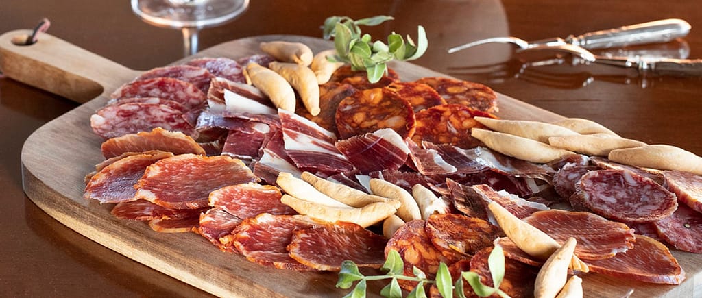 embutidos-jamon-iberico-queso